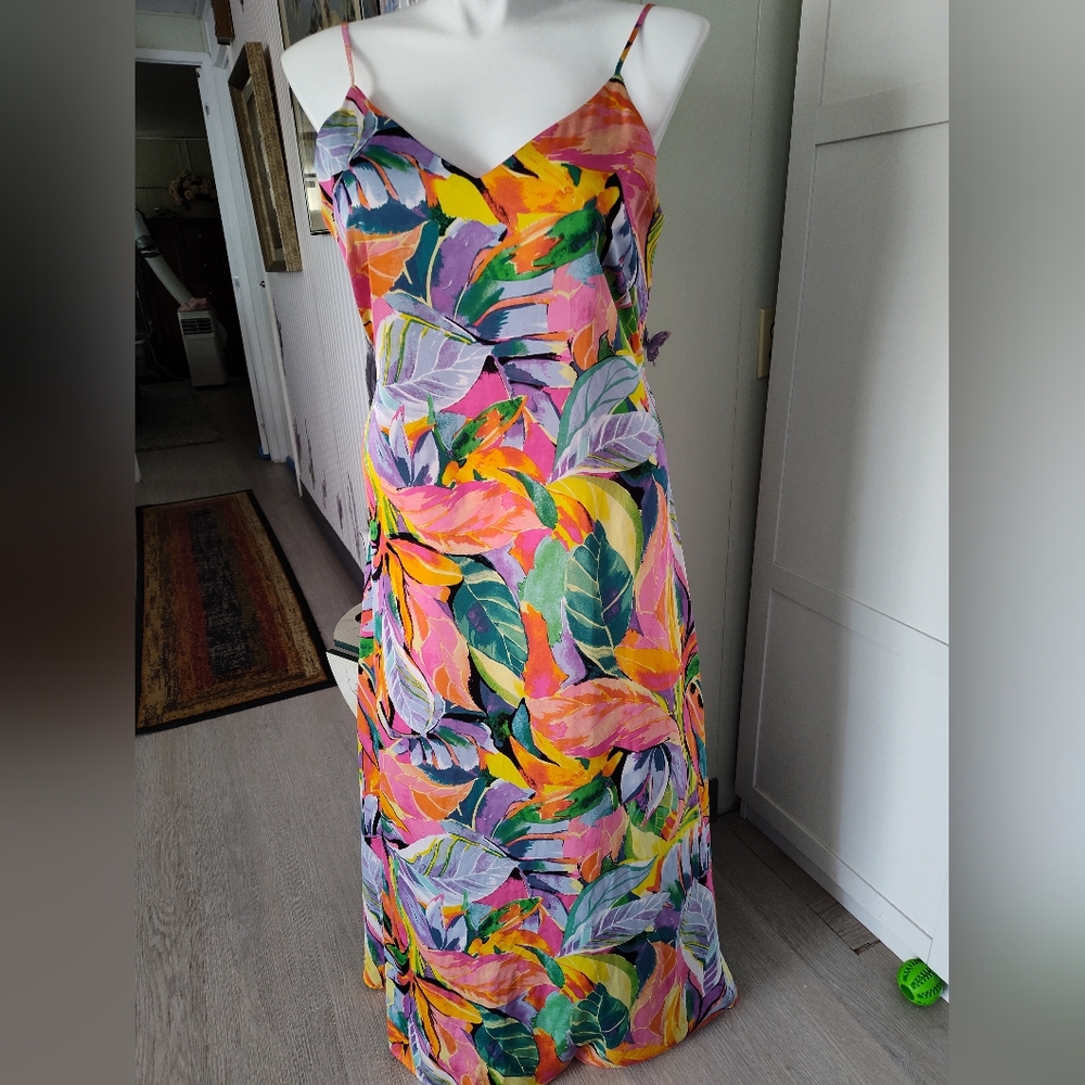 NICOLE MILLER Sleeveless Floral Print Satin Silky Maxi Dress Sz L Stunning EUC